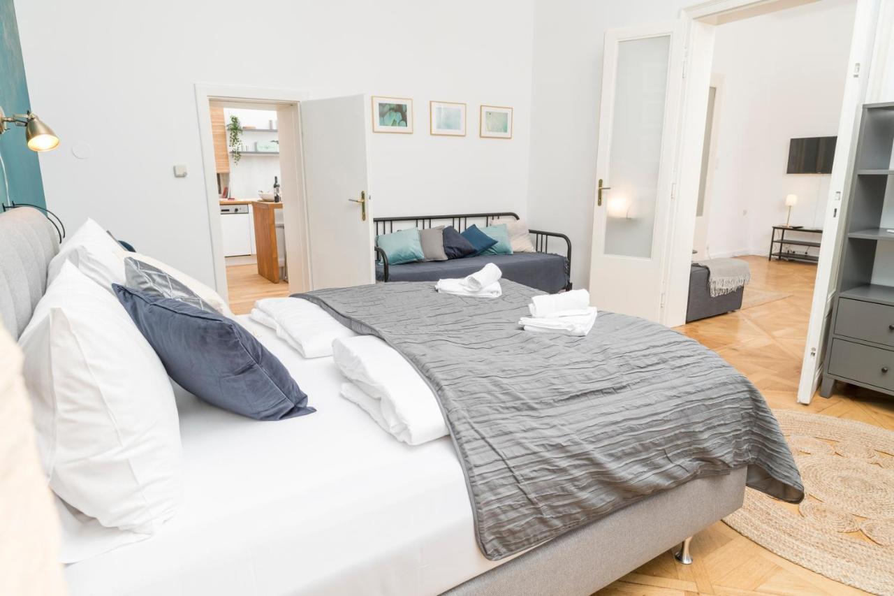 Luxury Suites Mariahilf Wien Ngoại thất bức ảnh